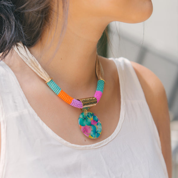 WOVEN / BEADED NECKLACE - RC68D